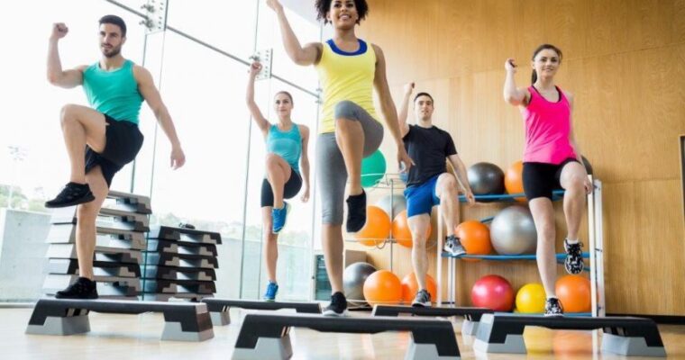 5 Reasons to Try out a Group Fitness Class
